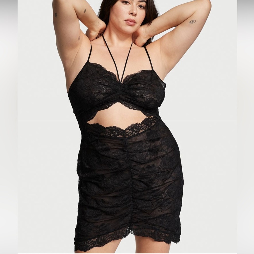Vs Ruched Lace Slip - Picture 4 of 5